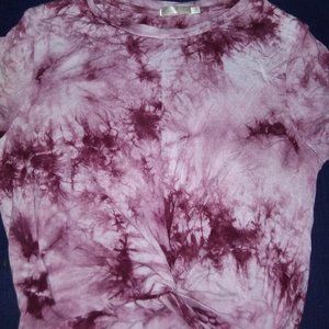 Tie-dye knotted t-shirt